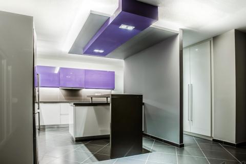 kitchen, rennovation, purple, colour, kitchen gallery, interior design, lighting, led, stripes